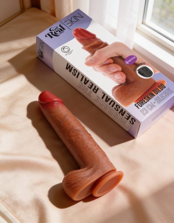 foreskin-4 Wibrujące dildo ToyJoy Foreskin 23 cm – Dual Density, pilot