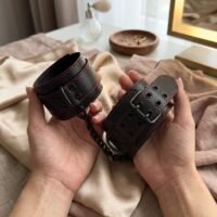 kajdanki-kostki-2 Kajdanki na kostki LOVETOY – ekoskóra